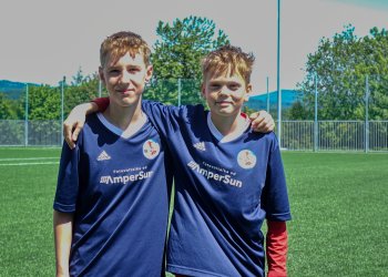 Foto č. 1 - Válec meziříčské U12 ve druhém poločase proti HFK Olomouc