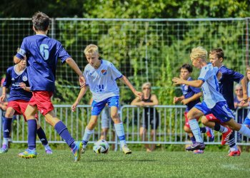 Foto č. 2 - Trenér Jan Blabla hodnotí pohádkový podzim meziříčské U13