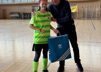 Foto č. 3 - Okresní výběry Vsetína na halovém turnaji v Luhačovicích: suverénní U11, bojovná U12