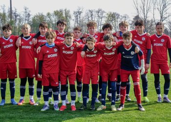 Foto č. 1 - Na úvod nadstavby Top 6 padla meziříčská U13 těsně v Karviné