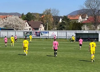 Foto č. 4 - Dorost VKK vyhrál v Zubří. Ráček osmý gól sezony po přímáku