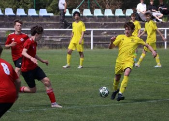 Foto č. 3 - Druhá fotoreportáž z raritního dorosteneckého derby VKK