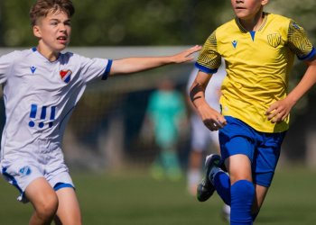 Foto č. 3 - Úspěch meziříčské kopané - Jiří Divín s Baníkem Ostrava vyhrál DAC Cup 2026
