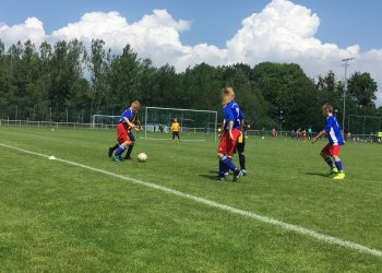 Slzy zklamání pro U 10 Valmezu na turnaji ve Frýdku-Místku